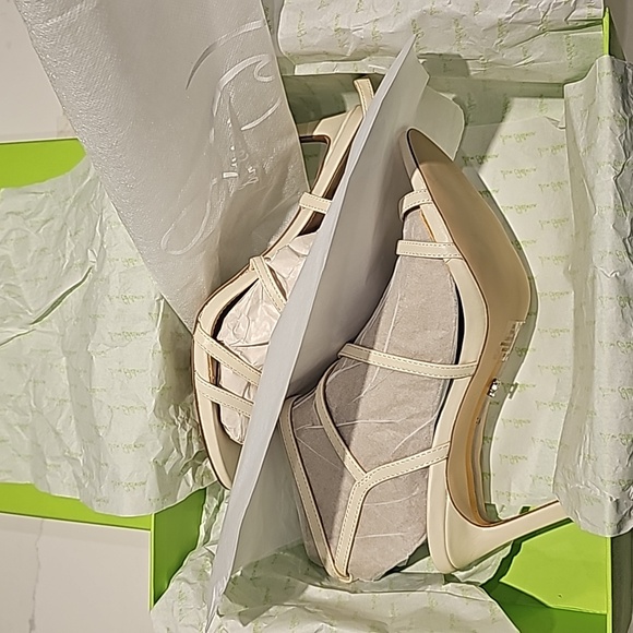 ⭐️👡New Ivory strappy heels by Sam Edelman. Delanie in size 8.5. - Picture 8 of 9